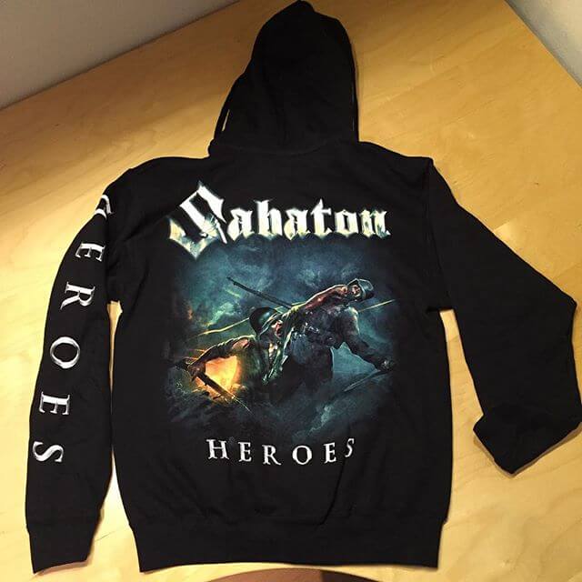 Ny hoodie i lager - 12142362 1505156863141632 1128512364 n