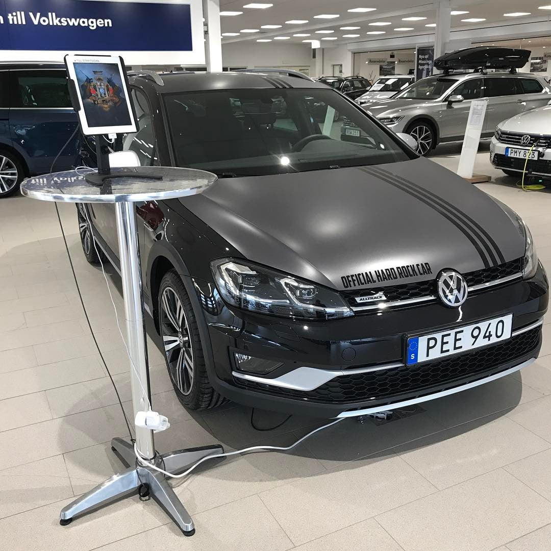 Nu kan man vinna fina priser i vår app igen. Den här gången tillsammans med VW & Bilmetro. @bilmetro - 1491209892