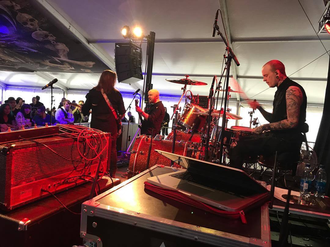 Let's rock folks! We're open! - 1502901132