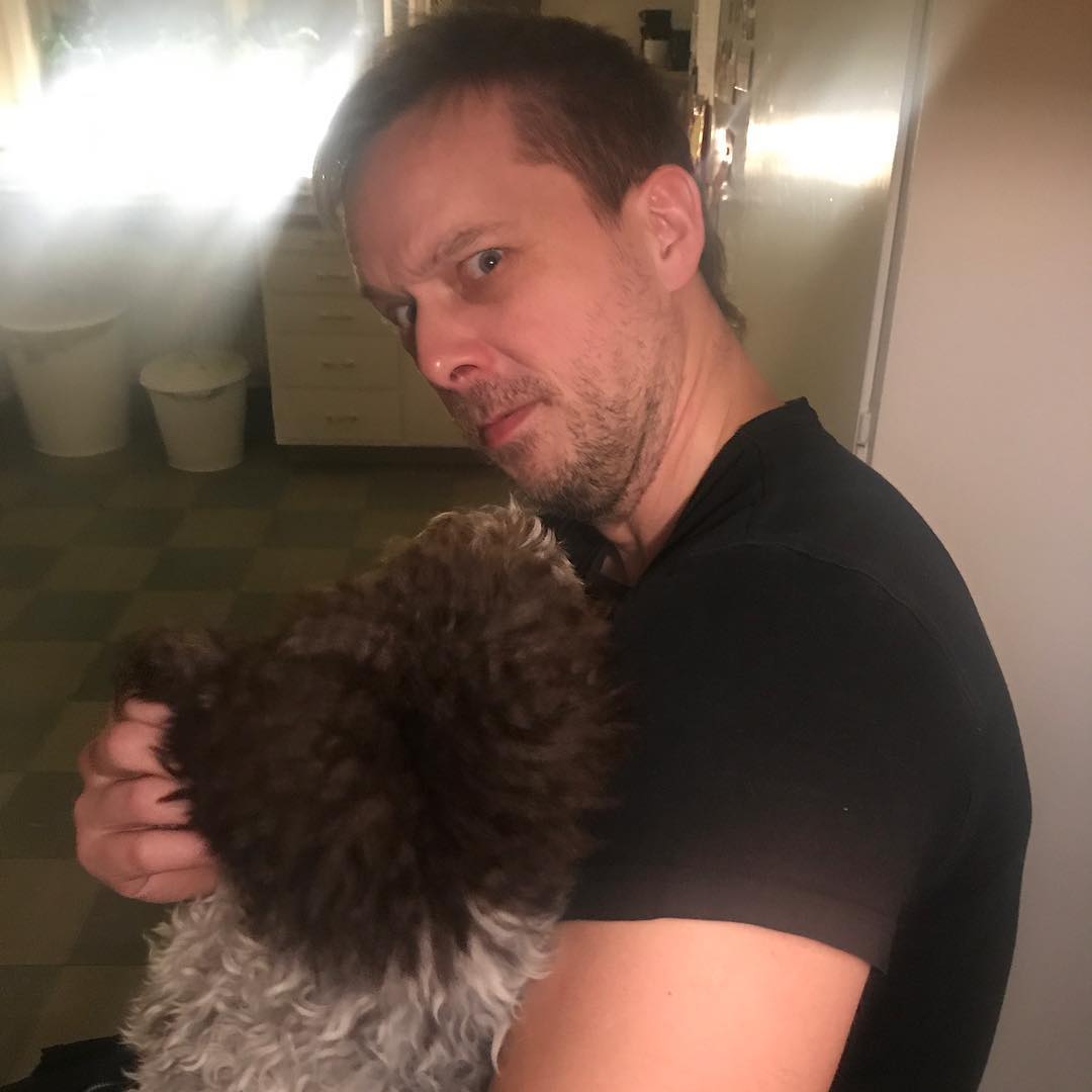 One of my absolute best friends. But human. @h3lvetesjavlar - 1517598213